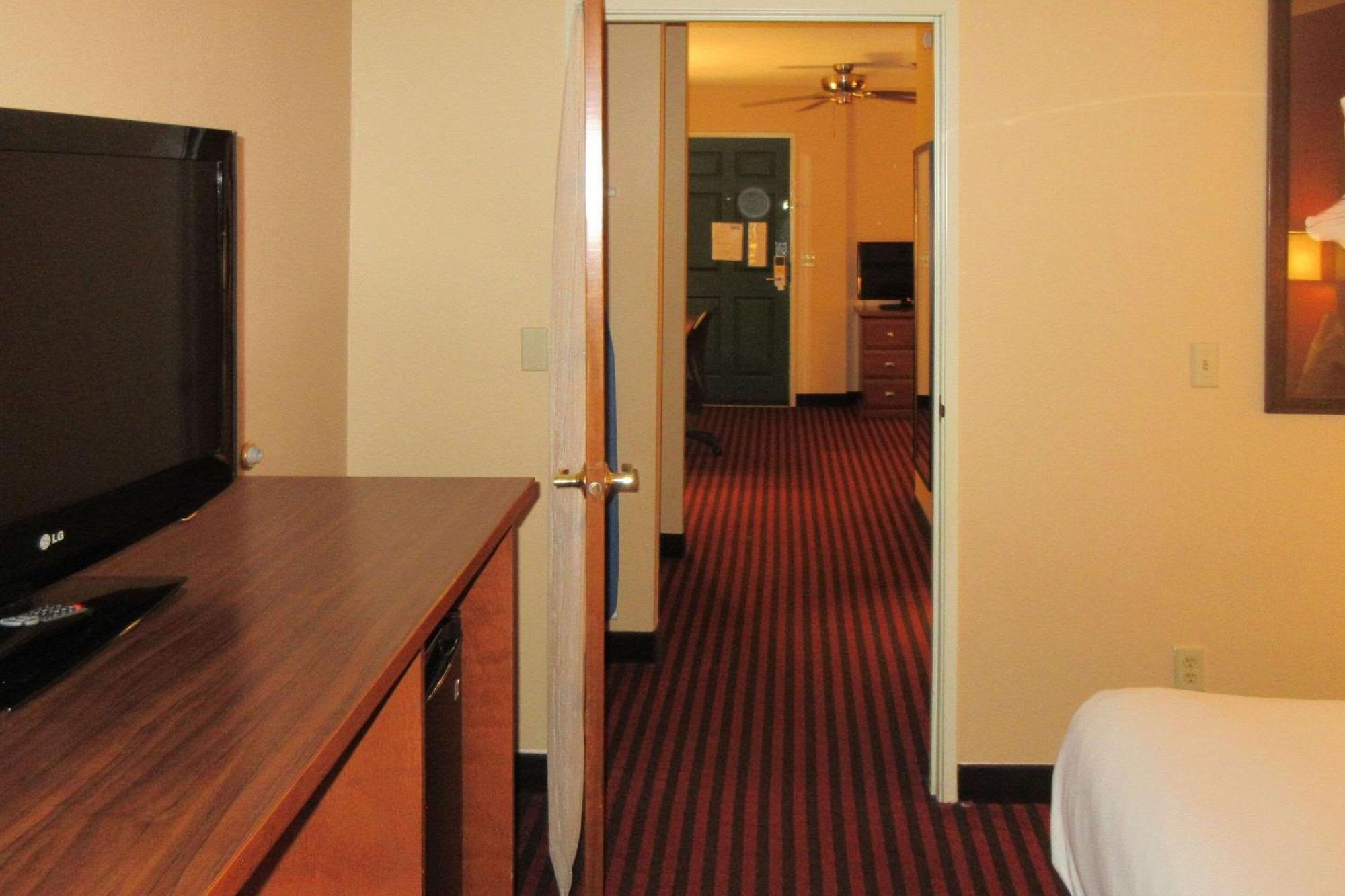 Quality Inn & Suites Stillwater Extérieur photo