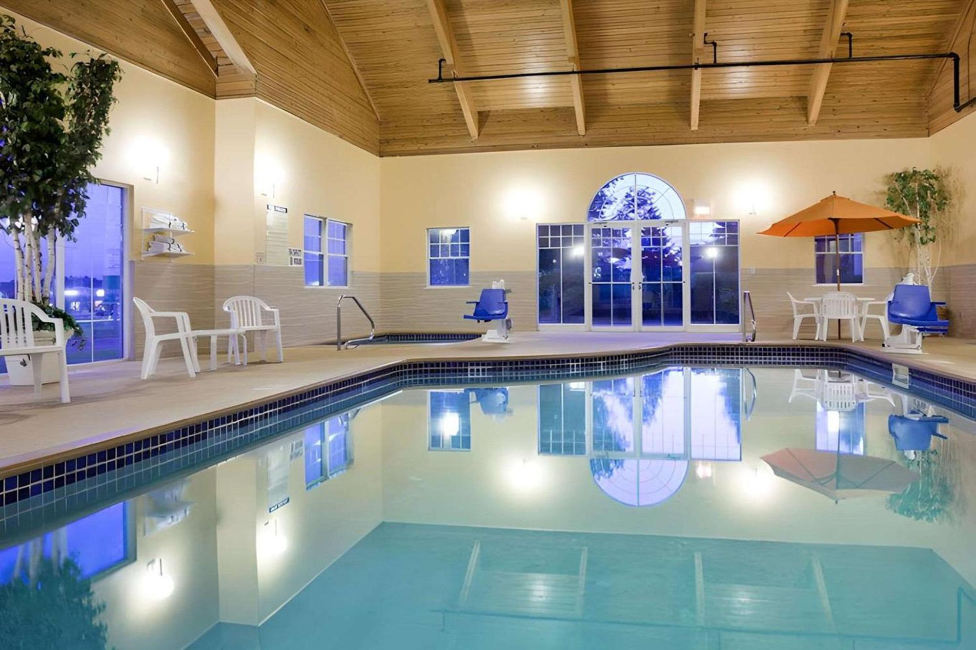 Quality Inn & Suites Stillwater Extérieur photo